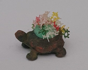 Dollhouse Miniature Turtle Planter, 1/48 scale