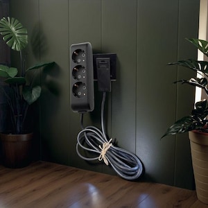 Ultra Slim Plug Extension Cord: Black 3-Outlet Power Strip (1.5m) Made to Order