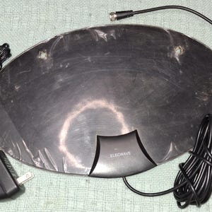 Elecwave EA03 HDTV Antenna, HDTV Antenna 70 Miles Range Indoor Amplified Antenna