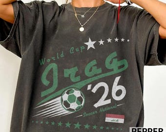Camiseta de Irak para la Copa Mundial de Fútbol, estilo vintage y cómodo, con colores que recuerdan a la Copa Mundial.
