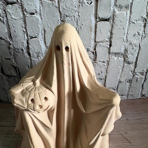 Sammy Spook Bisque-stuk, keramisch sammy-spook, bisque-klare geest en pompoen