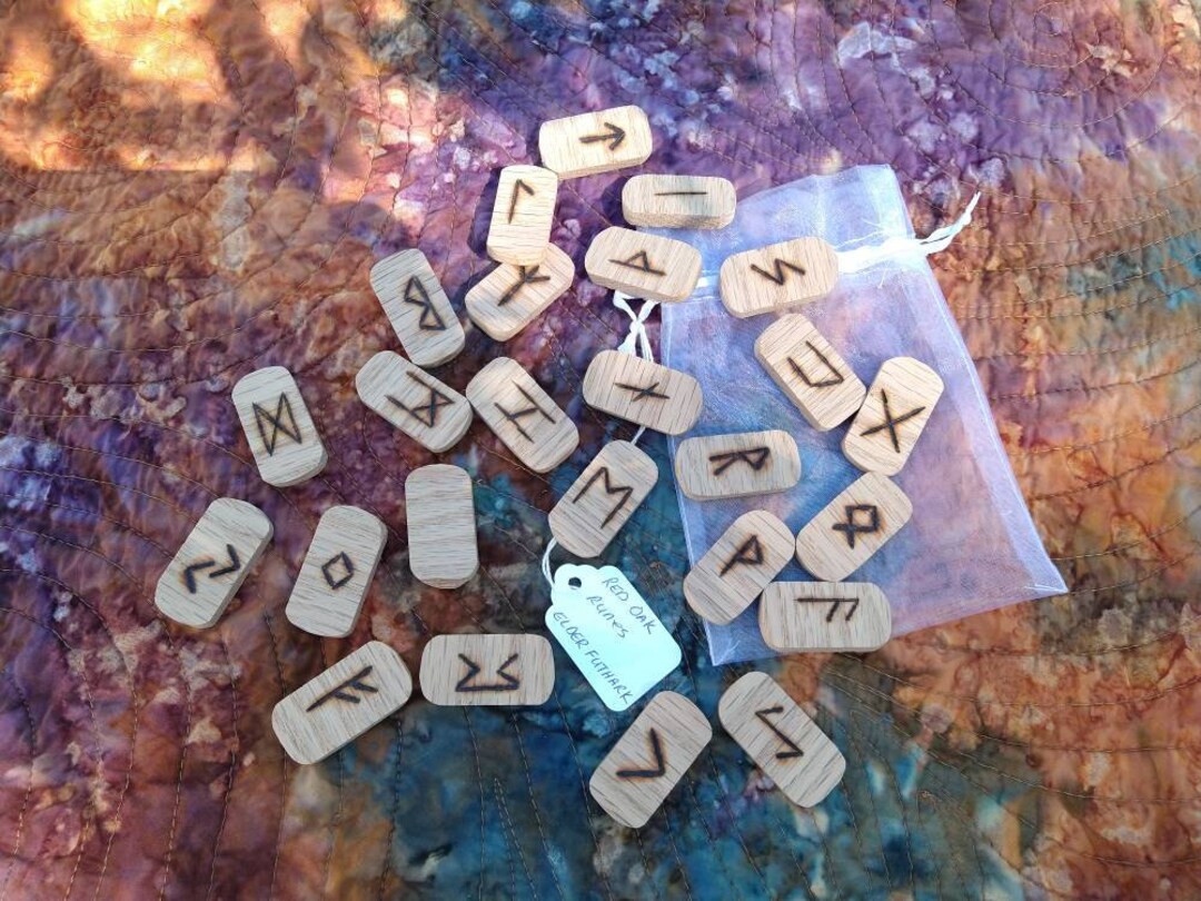 Red Oak Runes Elder Futhark - Etsy