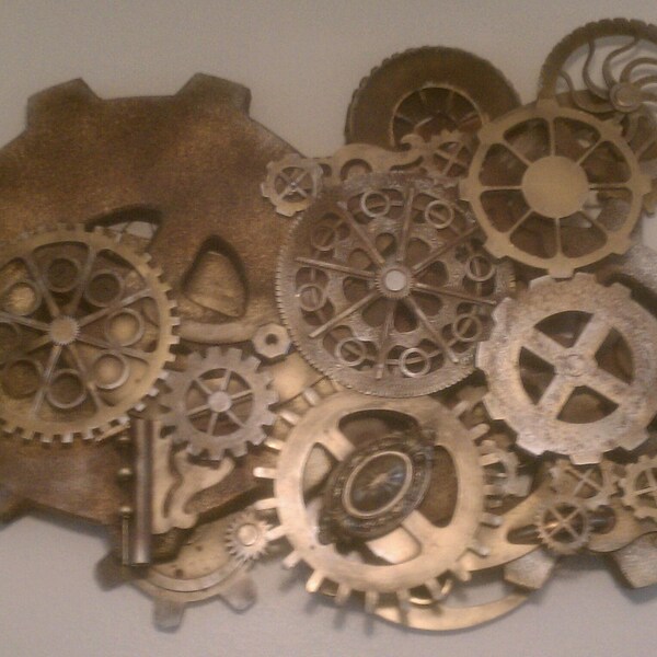 4ft Steampunk Wall Art with great detail and demension