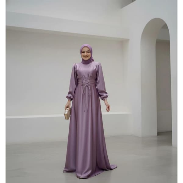 Luxurious Shimmer Dress - Pleated Organza Modest Dress: Elegant Muslim Evening Gown