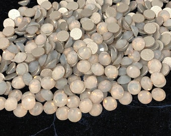 White Opal Rhinestones Glass Non Hot Fix / Glue on Gems / Crystals for Tumblers / Flat back / Crystals for Bedazzling