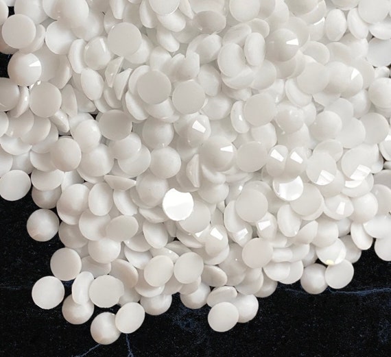 White Rhinestones Jelly Resin Non Hot Fix / Glue on Gems / Crystals for  Tumblers / Flat Back / Crystals for Bedazzling