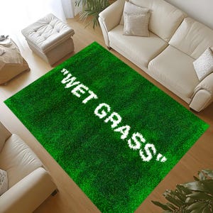 Dywan z efektem zielonej trawy: nowoczesny wystrój salonu