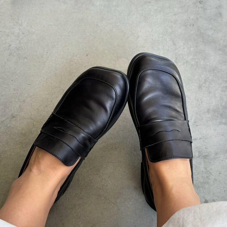 Women’s handmade anatomical leather loafers – black color, square toe, wide fit, comfortable slip-on shoes