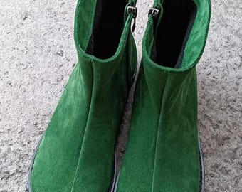 Wide Toe Women’s Anatomical Boots, Barefoot Style Leather/Suede, Custom Color Winter Booties, Handmade Warm Lining Shoes