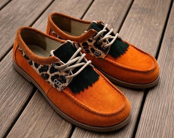 Damesschoenen met brede neus en blote voeten Minimalistische sneakers Leer Suède Handgemaakt op maat Comfortabel