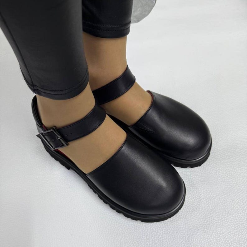 Women anatomical sandals wide feet, minimalist leather sandals for everyday comfort