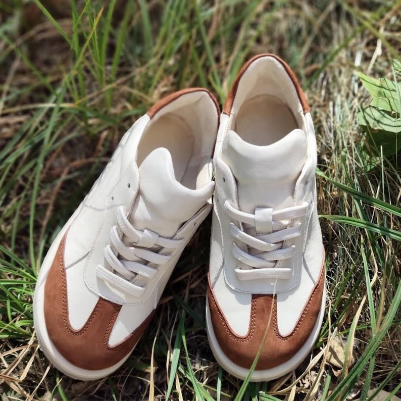 White and brown suede sneakers with wide toe box – custom handmade anatomical shoes