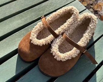 Mary Jane herfstschoenen, warme met suède gevoerde flats met riempje, gezellige herfstloafers, handgemaakte schapenvachtschoenen voor dames