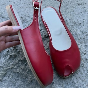 wide toe box barefoot sandals red minimalist slingback