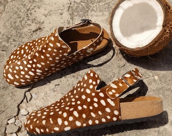 Leather Clogs for Women, Cork Footbed Clogs, Closed Toe Sandals, Birkenstock Style Shoes, Comfort Walking Shoes