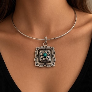 Colgante de flor turquesa, gargantilla de plata, joyería vintage estilo navajo, collar llamativo estilo boho, colgante artesanal imagen 2