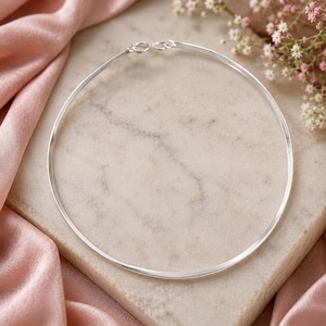 Platt ormhalsband i 925 sterlingsilver | Minimalistiska halsbandssmycken