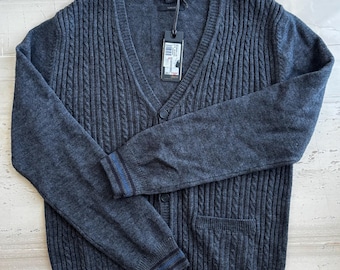 Vintage Zopfstrick-Cardigan aus Wollmischung, ungetragen mit Etikett, anthrazitgrau, Herren-V-Ausschnitt, schmale Passform, Marlboro Classics, hergestellt in Italien