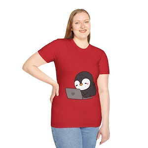 Cute Penguin T-Shirt, Unisex Tee for Animal Lovers, Perfect Gift for Birthdays, Casual Wear, Work-from-Home Style