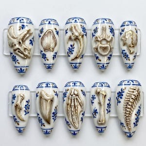 Handmade Porcelain Press On Nails, Dinosaur Fossil Nail Set, 3D Bone & Floral Accents, Nails For Dark Academia Vibes