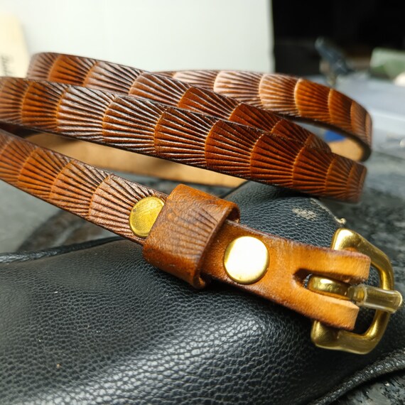 Walnut belt top