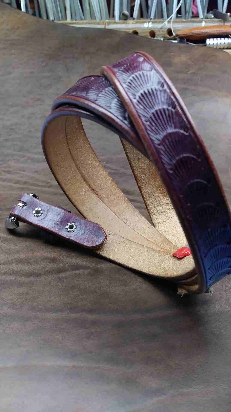 Leather belts purple belts thin leather belts violet belt skinny belts Mens belts scallop belt Women/'s belts