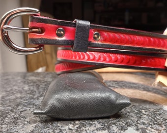 Handmade leather skinny belt, pink and black narrow belt, men or women scallop custom color leather belt