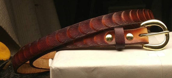 Handmade women's braided belt in tan vegetable tanned leather