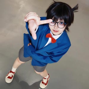 Conan Edogawa cosplay, Conan full set, blue blazer shorts, red bowtie suit, anime detective costume, stage wear