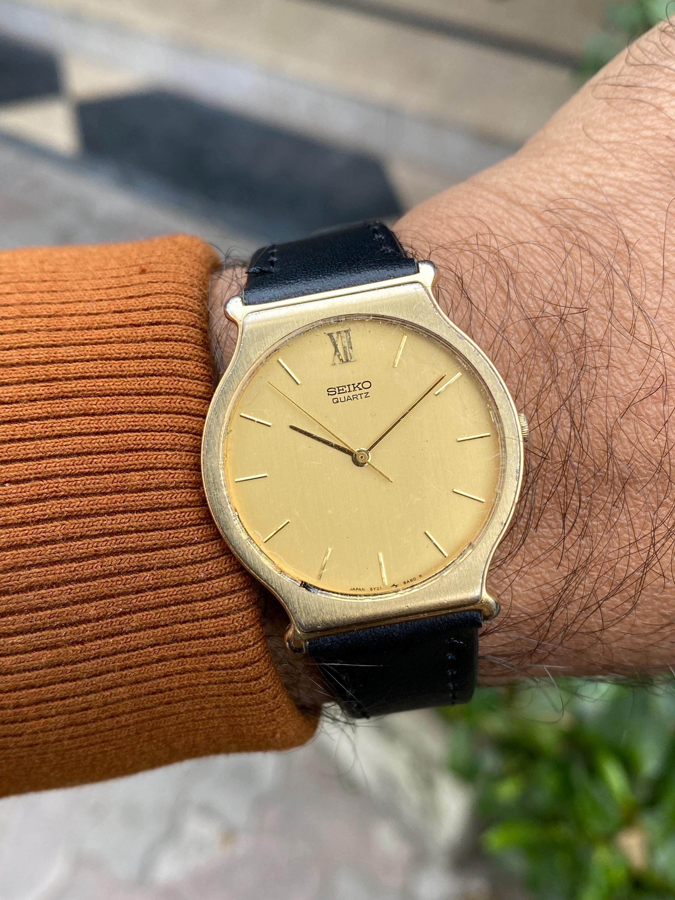 Vintage Rare July 1987, Classic Slim Seiko Quartz Golden Dial 5Y31