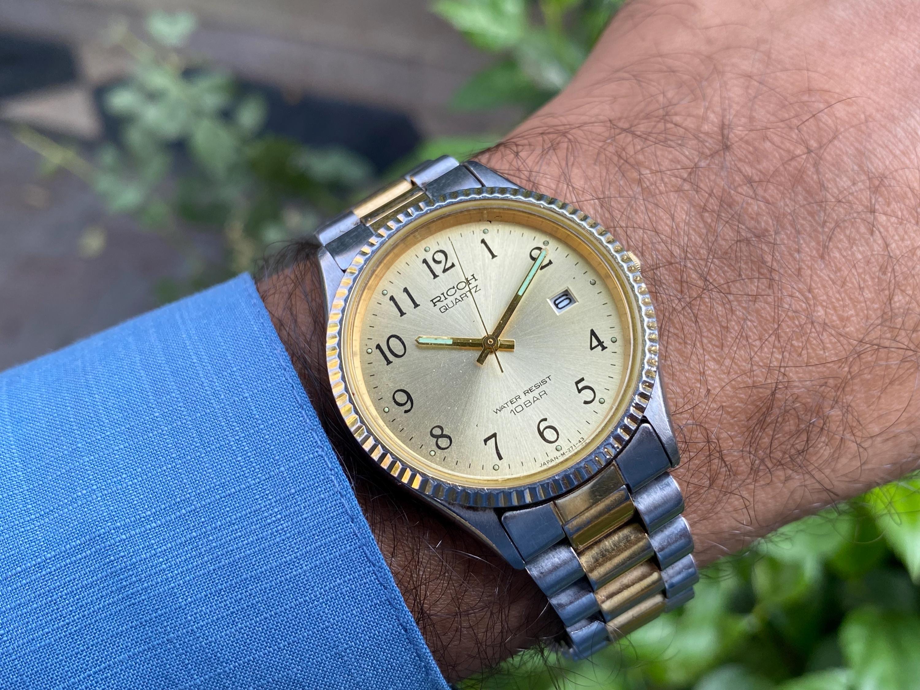 Vintage Japan RICOH Two Tone Fluted Bezel Quartz Wristwatch for