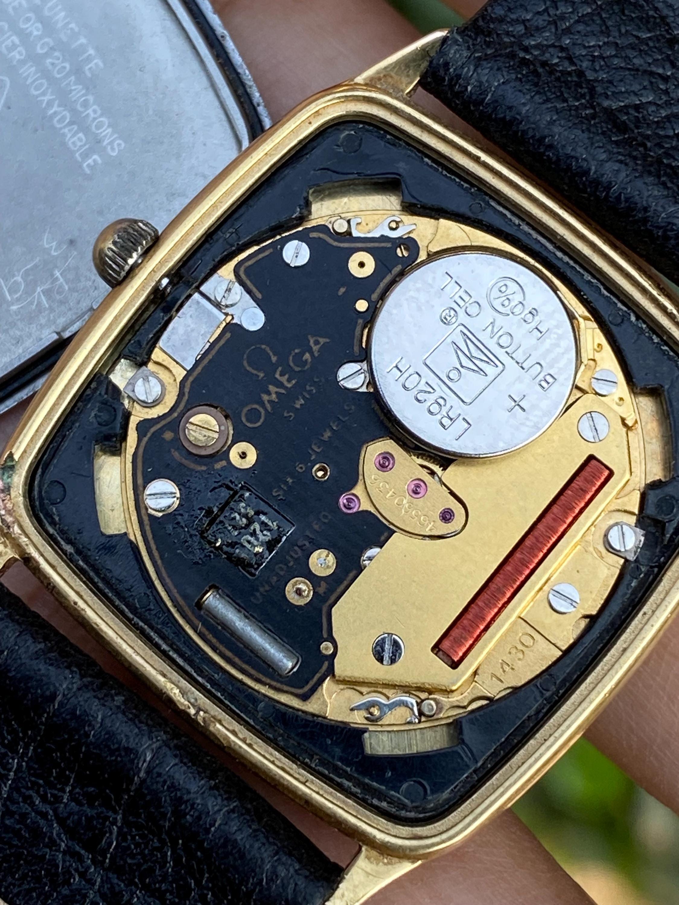 よ*じ様 OMEGA Seamaster Quartz 1960264 腕時計 Vintage Rare Omega Seamaster Quartz 196 0264 Square Model Date