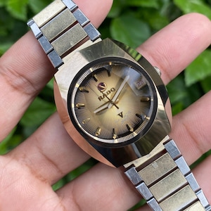 il_300x300.7377048569_pa3a.jpg