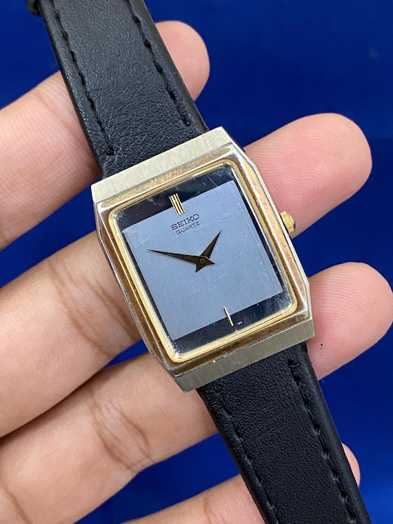 Vintage Rare April 1982, Seiko Tank Sample Quartz Silver Mirror