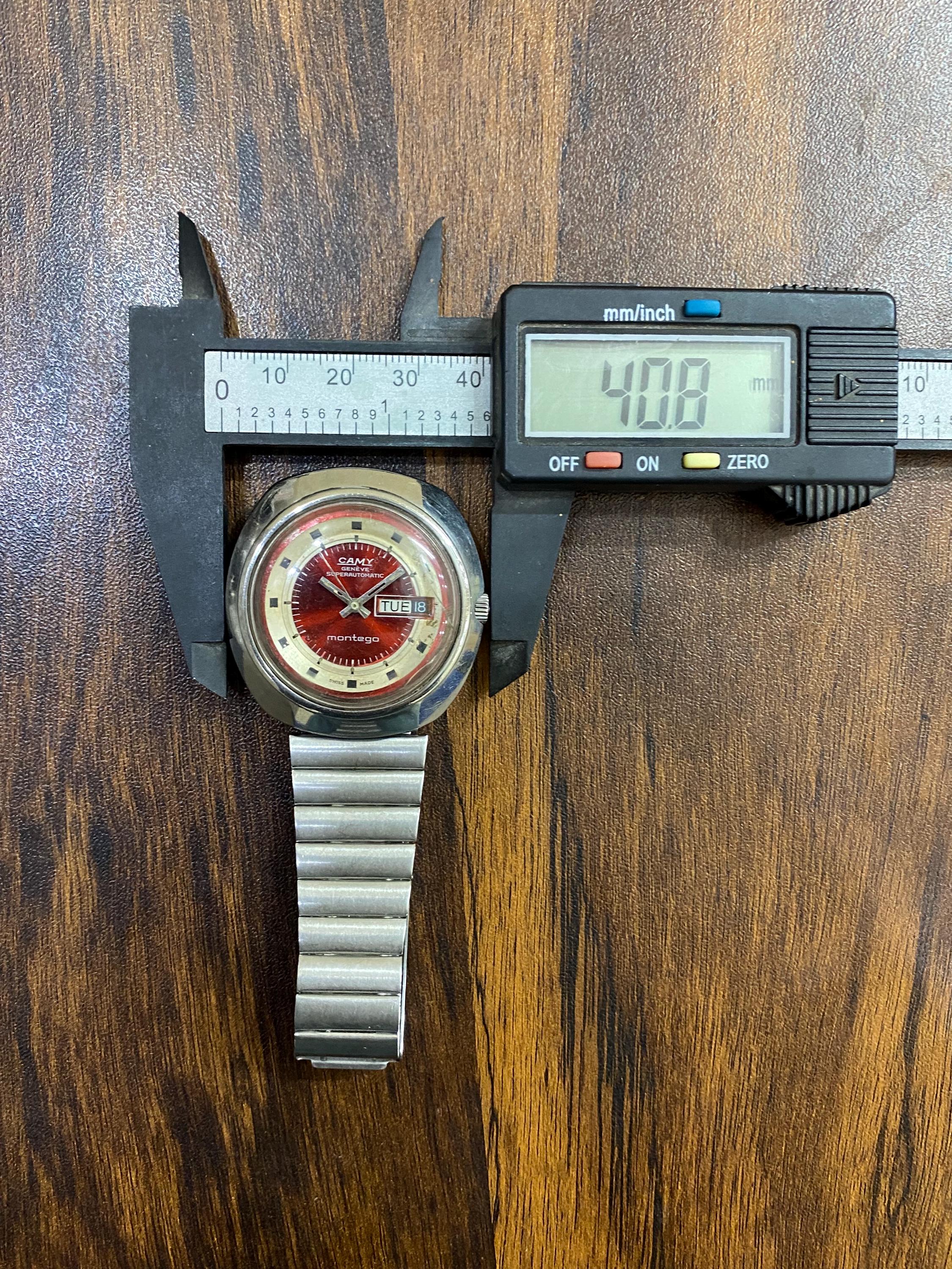 【稼働品】【1970〜1990s】【希少アンティーク】CURTIS GENEVE Vintage Rare 1970 Camy Geneve Superautomatic Montego 7616 Red Dial