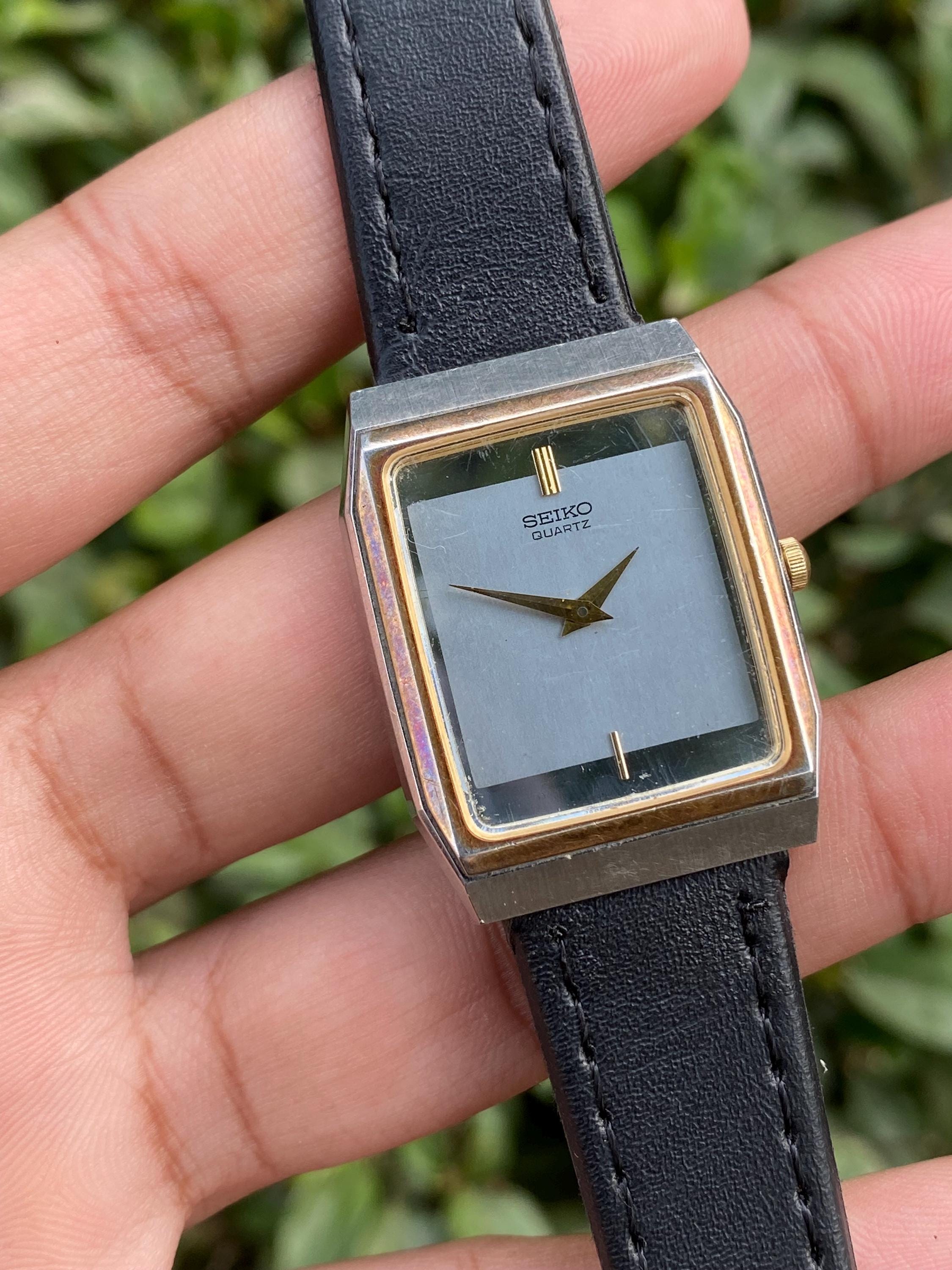 Vintage Rare April 1982, Seiko Tank Sample Quartz Silver Mirror