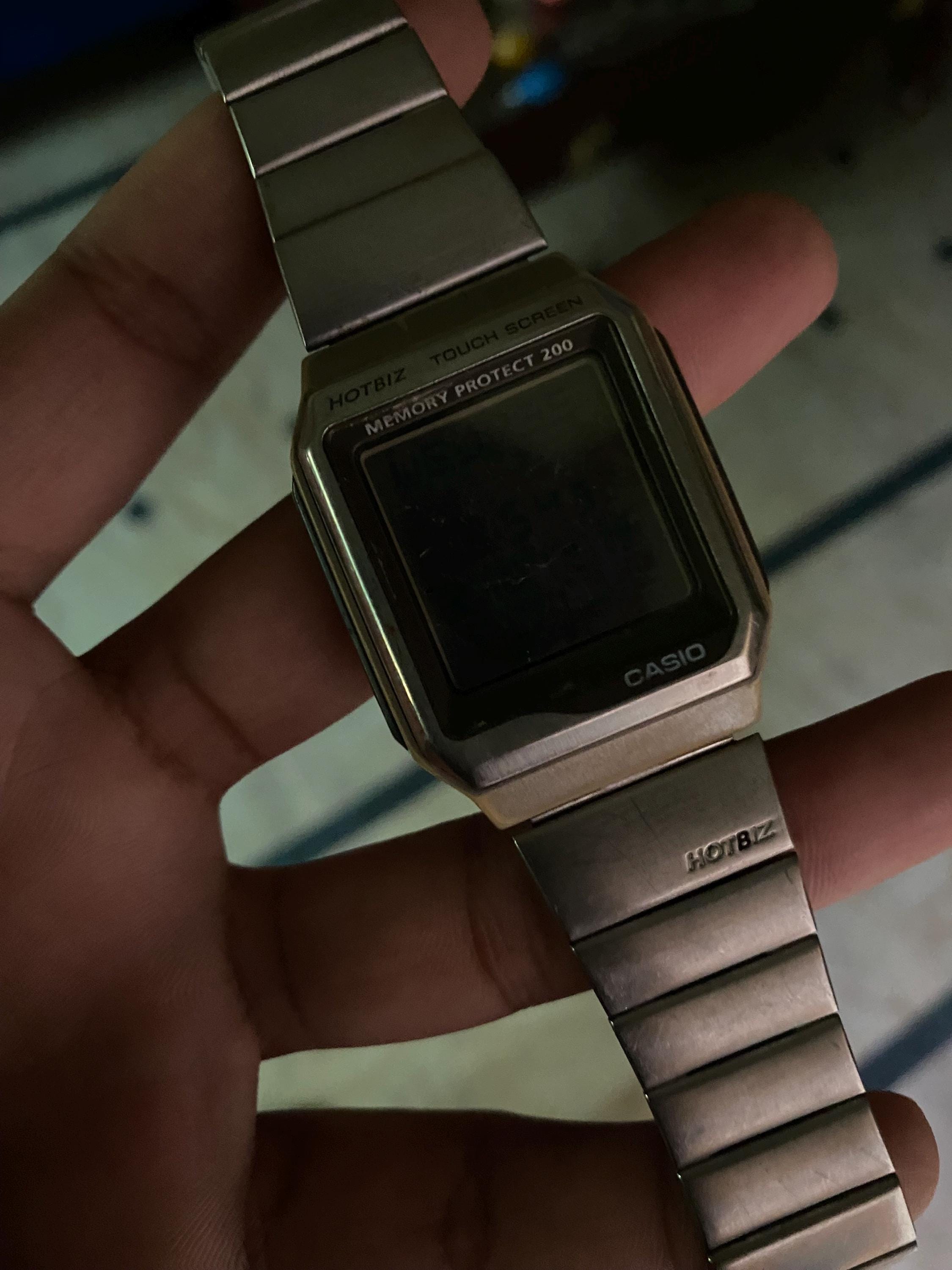 Vintage Rare Casio Hotbiz Touch Screen Digital Quartz 1554 VDB