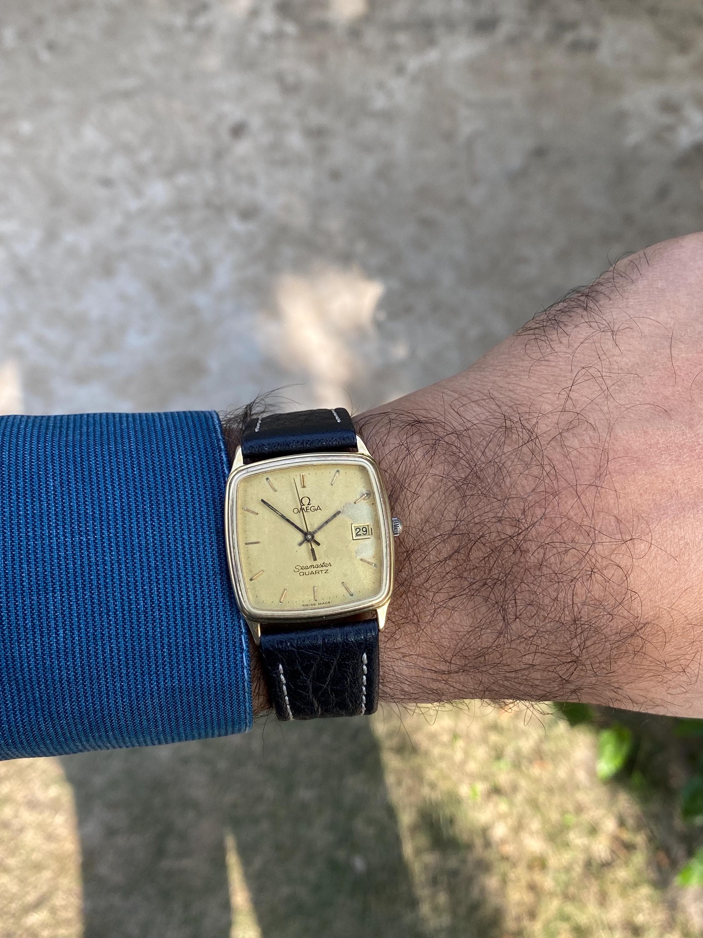 Vintage Rare Omega Seamaster Quartz 196 0264 Square Model Date