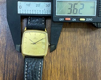 Vintage Rare Omega Seamaster Quartz 196 0264 Square Model Date