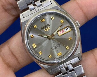 Buy Vintage 1990s, Seiko 5 Automatic 7s26-0070 Day/date Silver