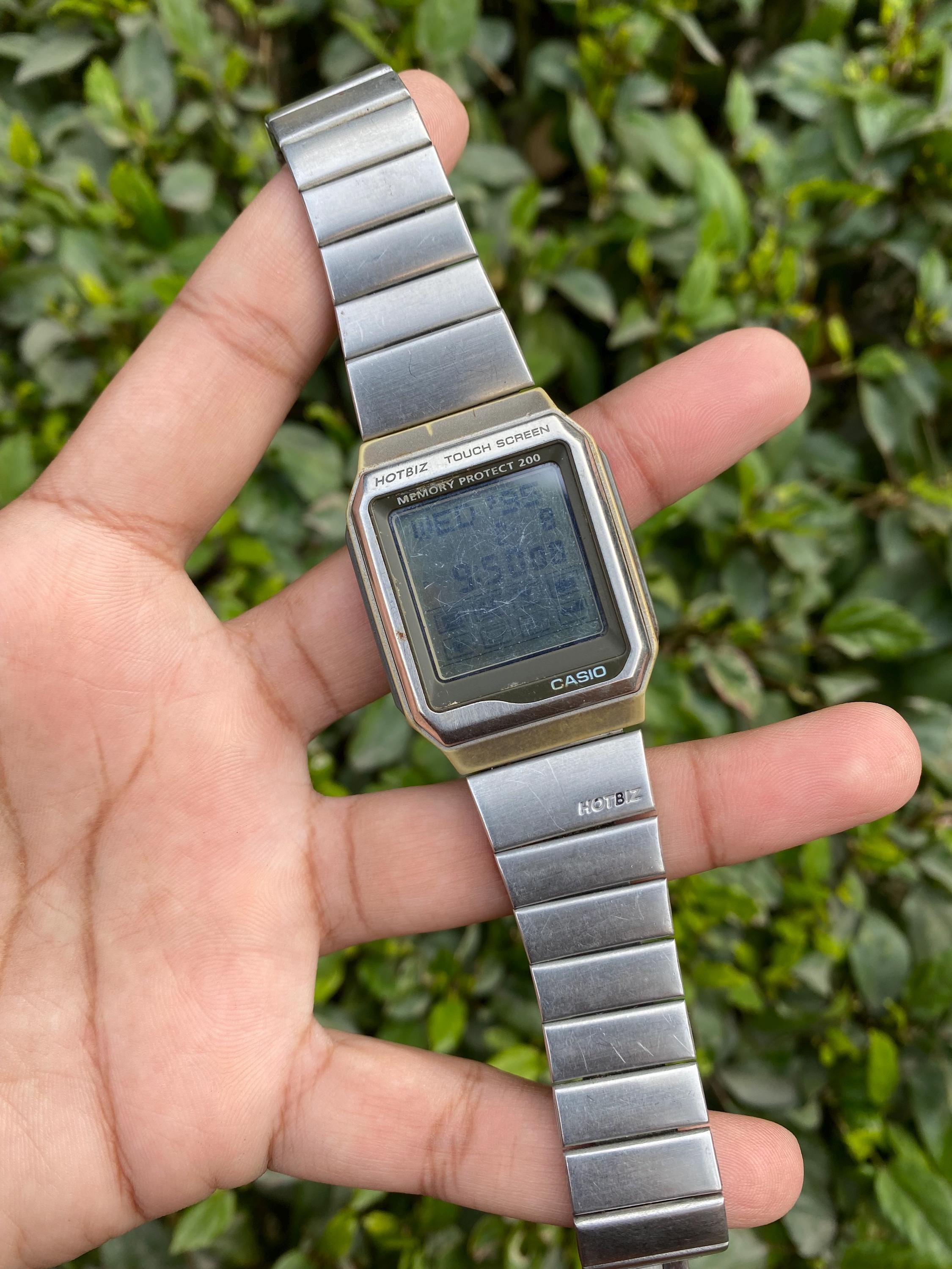 Vintage Rare Casio Hotbiz Touch Screen Digital Quartz 1554 VDB
