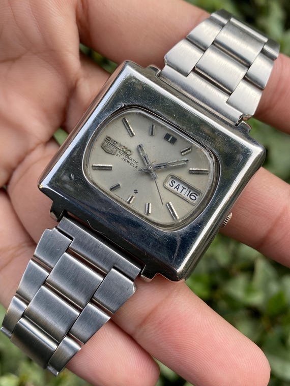 Vintage Rare SEIKO 5 Automatic TV Shape Model 6319-5000 A Day/date