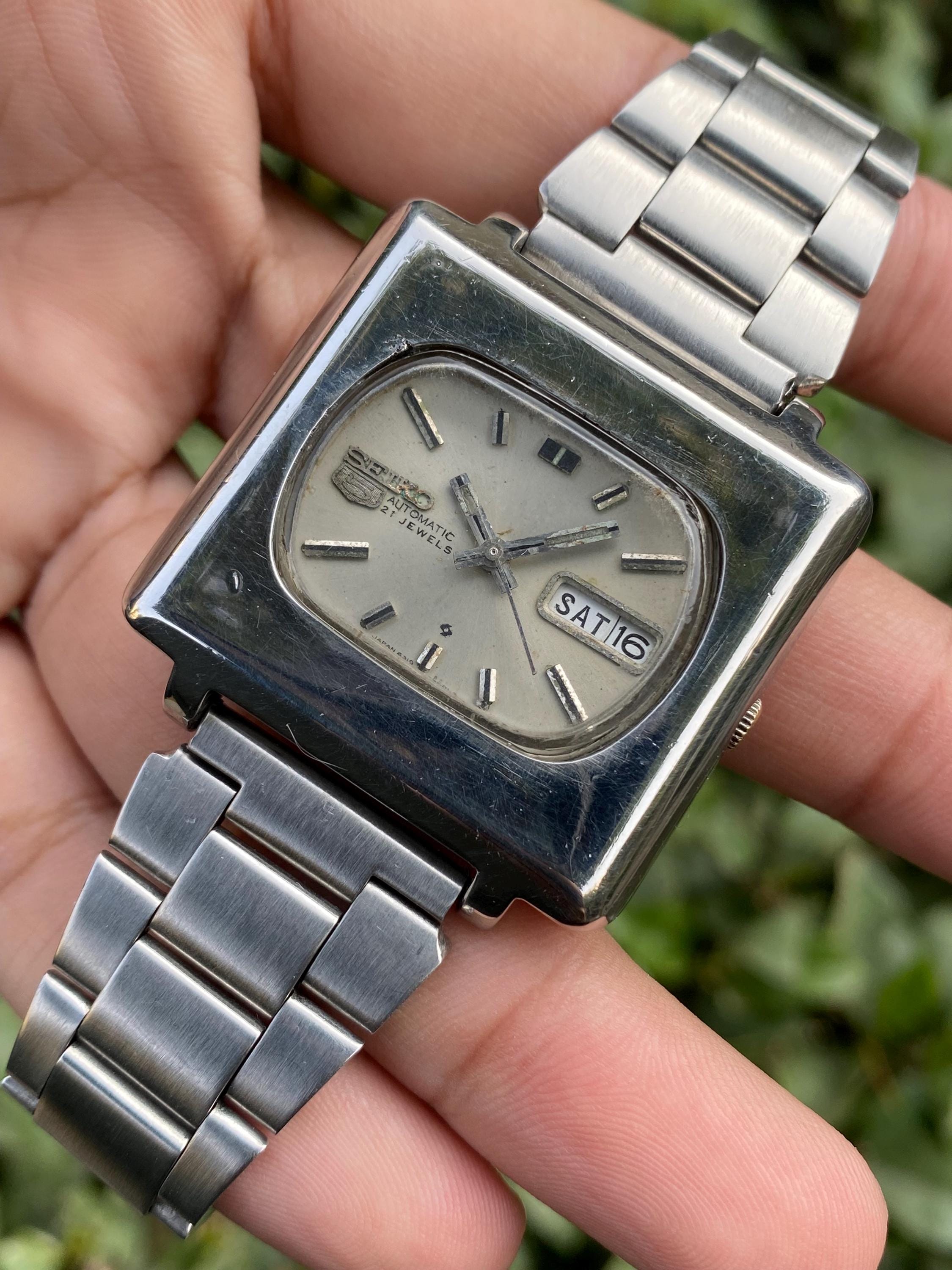 Vintage Rare SEIKO 5 Automatic TV Shape Model 6319-5000 A Day/date