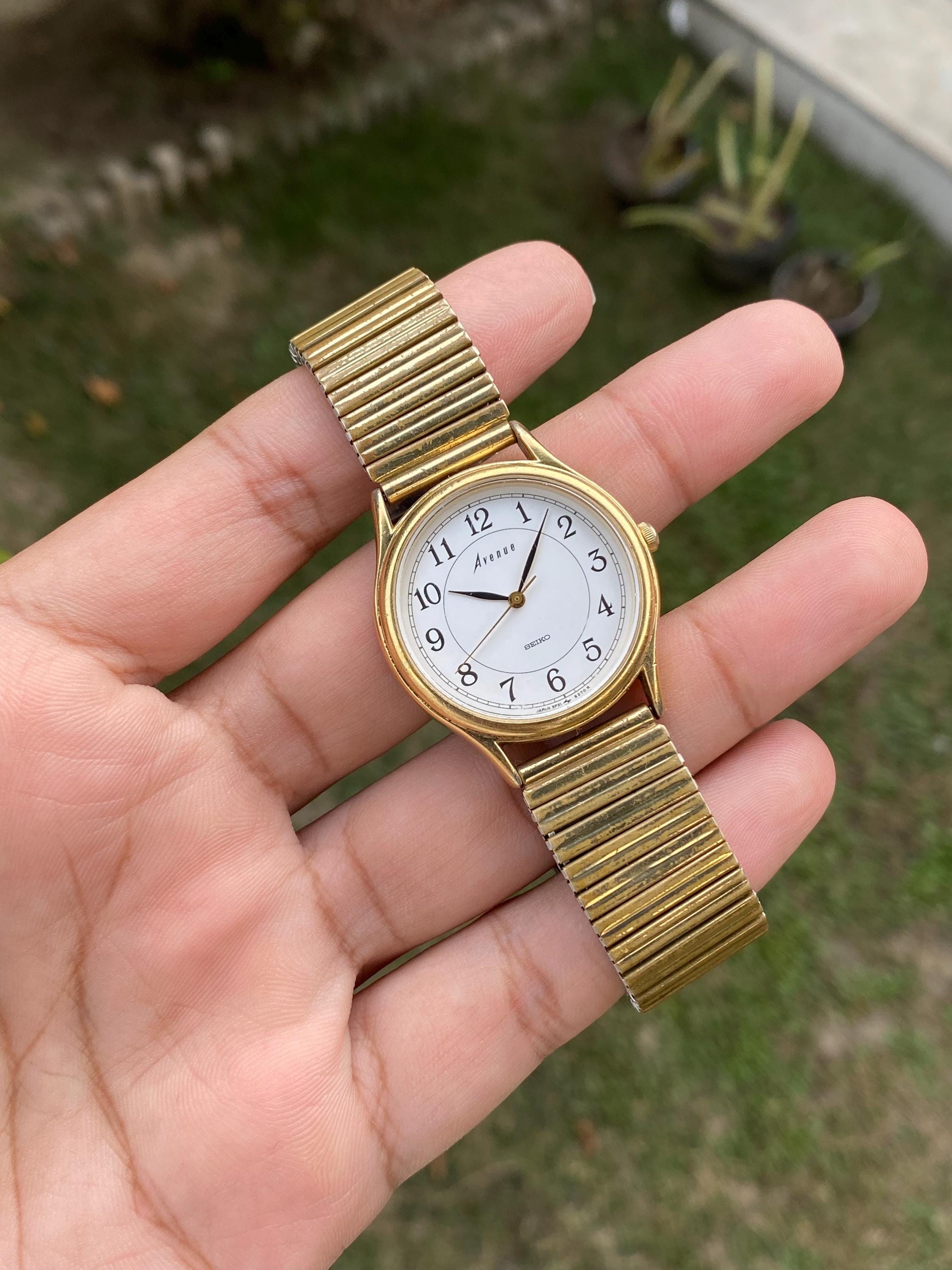 Vintage Rare Oct 1987, Dress Avenue by Seiko 5P31-6200 Quartz