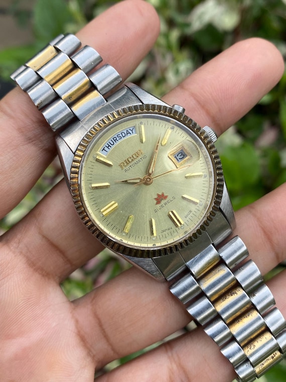 ✨RICOH✨リコー✨RIPUARTZ✨デイデイト✨ゴールド文字盤✨腕時計✨ Vintage Rare Ricoh President Day Automatic Two Tone 061 121 Fluted