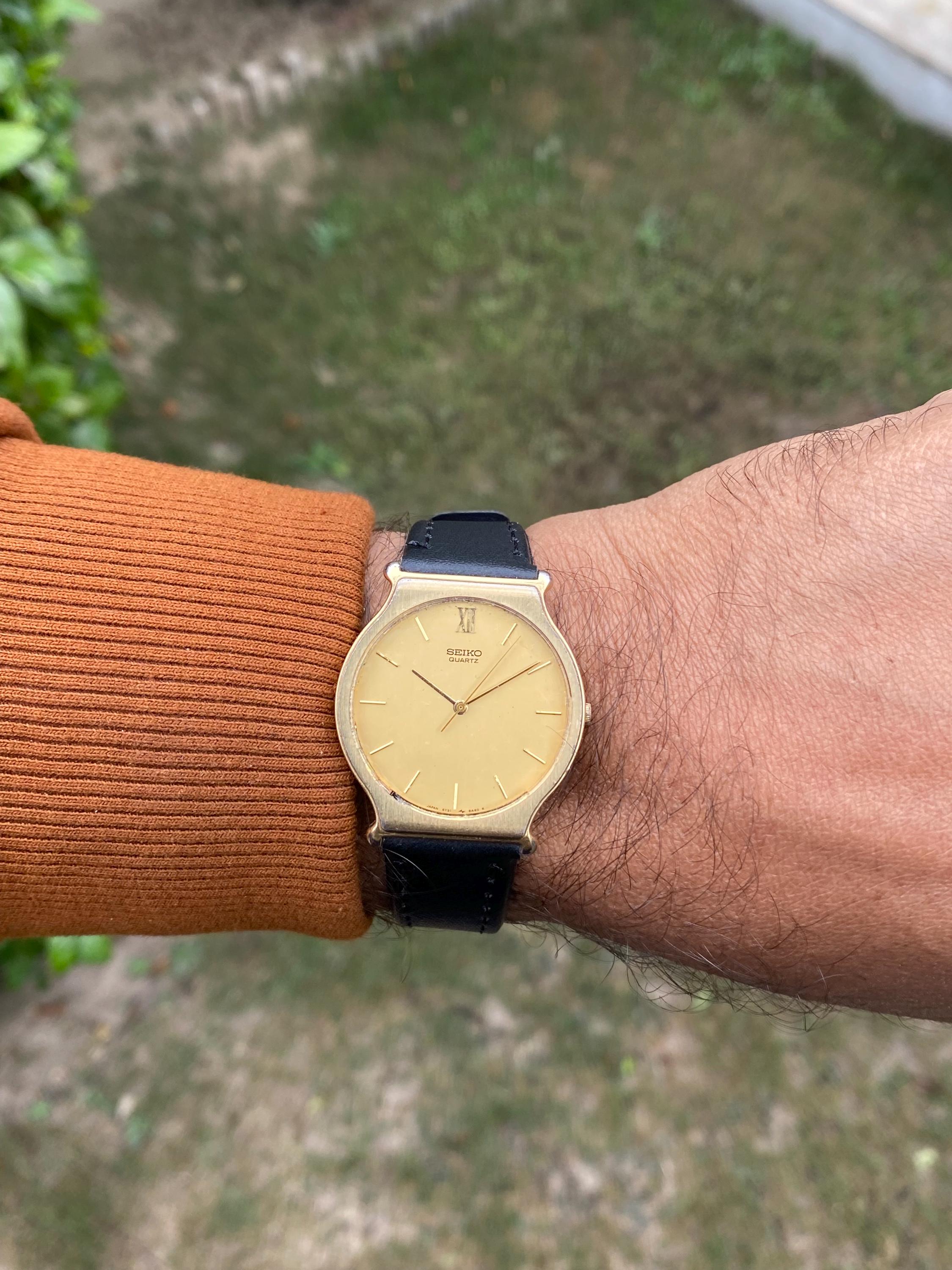 Vintage Rare July 1987, Classic Slim Seiko Quartz Golden Dial 5Y31