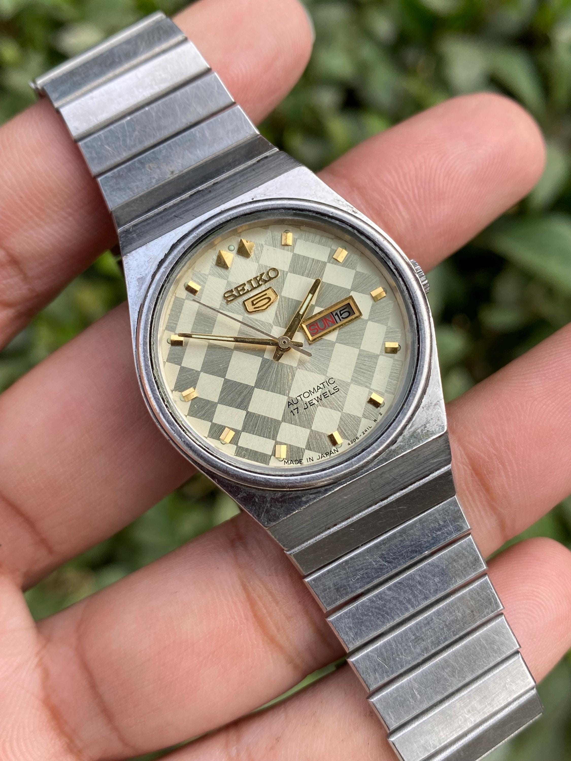 SEIKO 5 自動巻き腕時計 4206-0690 ゴールド×シルバー／稼働品 SEIKO 5