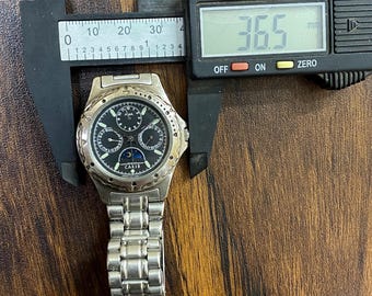 Vintage Rare 80's, Carib Alba by Seiko Triple Calendar Moon Phase