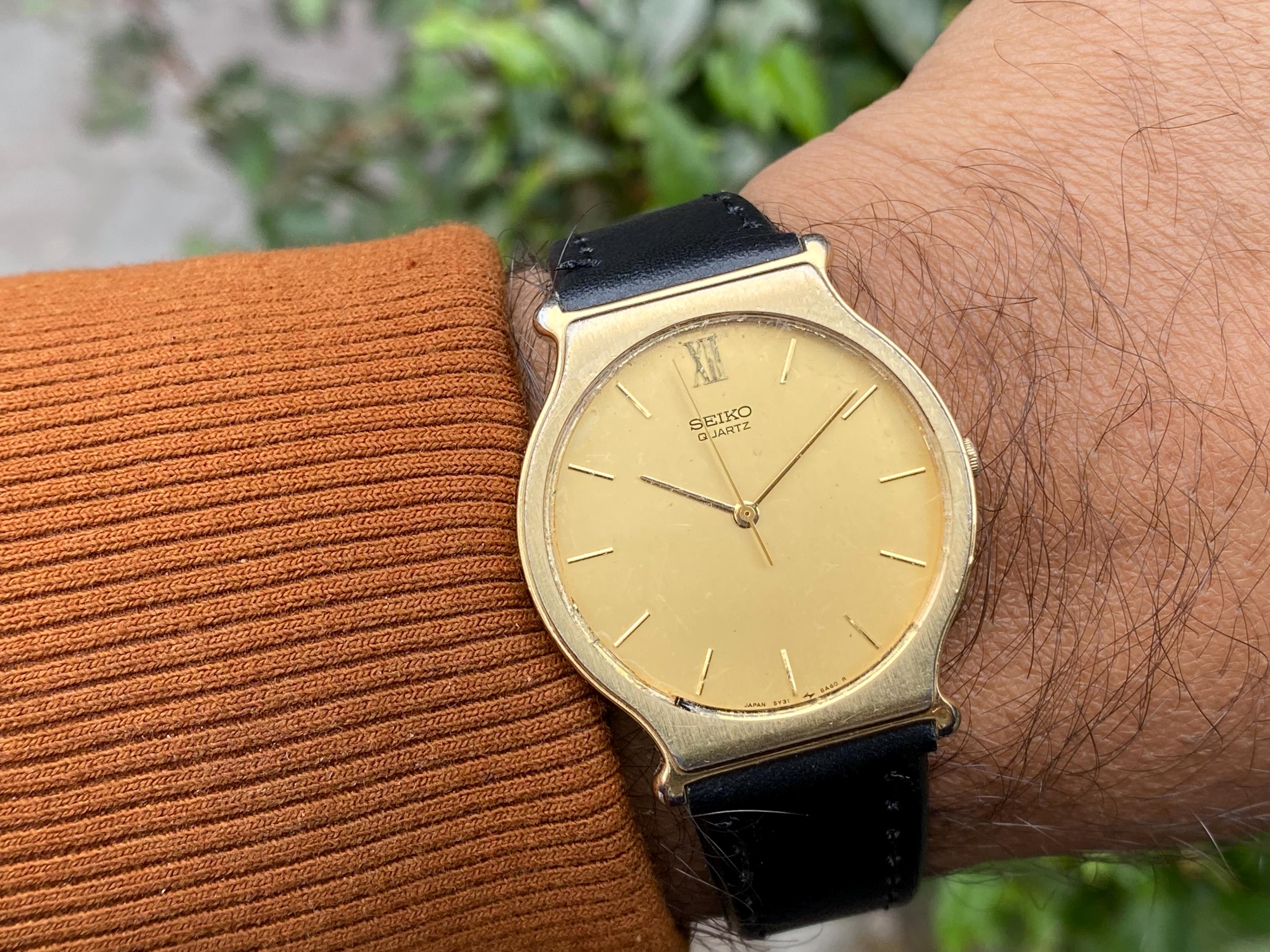 Vintage Rare July 1987, Classic Slim Seiko Quartz Golden Dial 5Y31