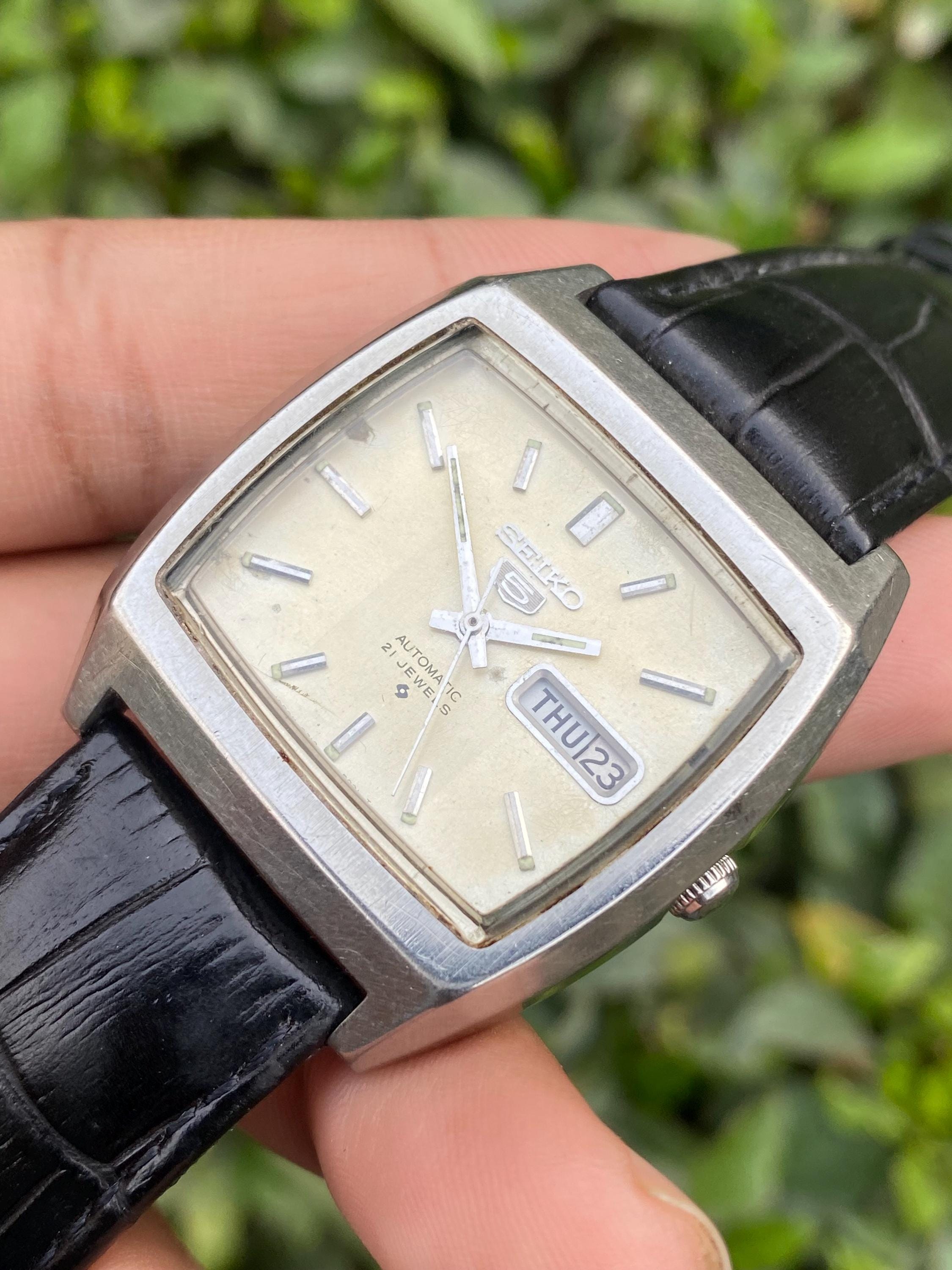Vintage Rare Seiko 5 Automatic 6319-5020 Day/date TV Shape Square